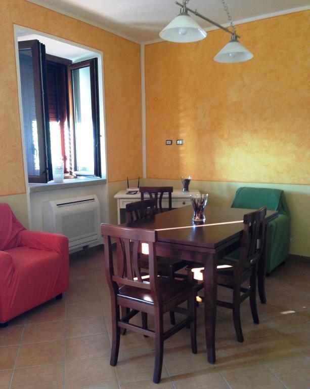Al Casale Dei Nonni Bed and Breakfast Laureana Cilento Eksteriør billede