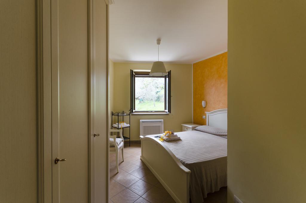 Al Casale Dei Nonni Bed and Breakfast Laureana Cilento Eksteriør billede